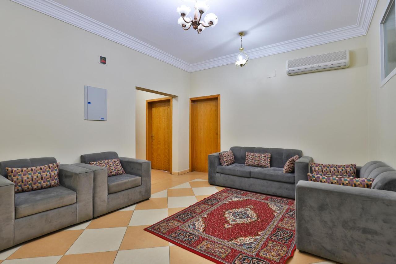 Oyo 369 Arwa Alqosor Hotell Abha Exteriör bild
